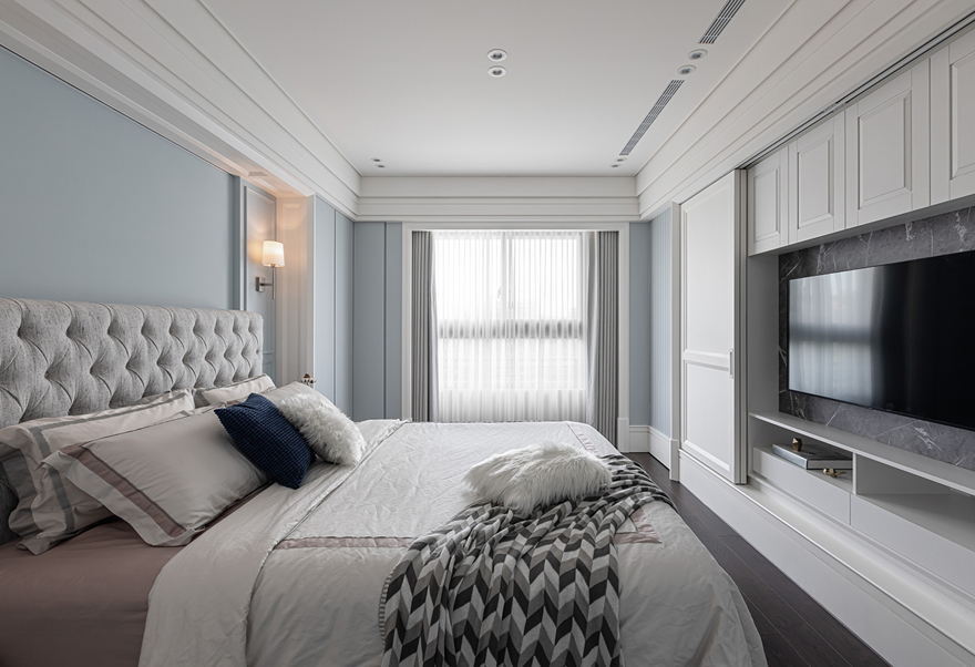 American neoclassical apartment of 100 square meters - Interior Design Ideas
