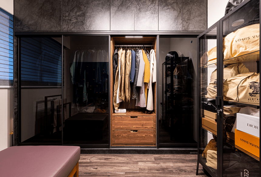 Interior design of the apartment in British style - Interior Design Ideas