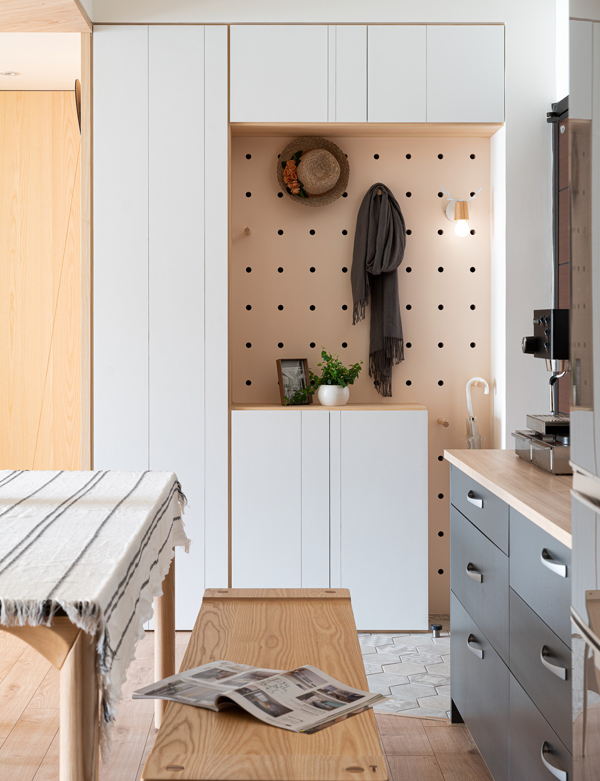 Swim in the ocean with a Nordic natural house - Interior Design Ideas